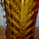 Vase art deco hexagonal en verre ambré 20ème
