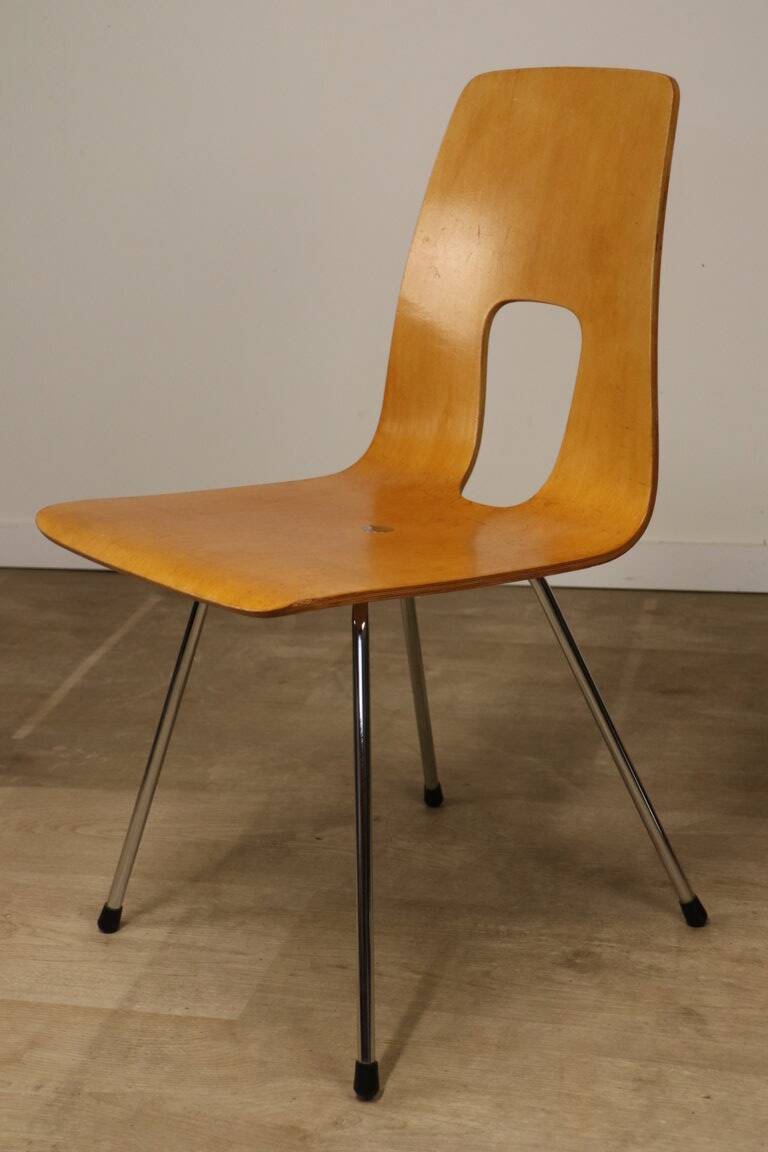 Chaise "One Point" par Hans Bellmann pour Horgenglarus - 1950