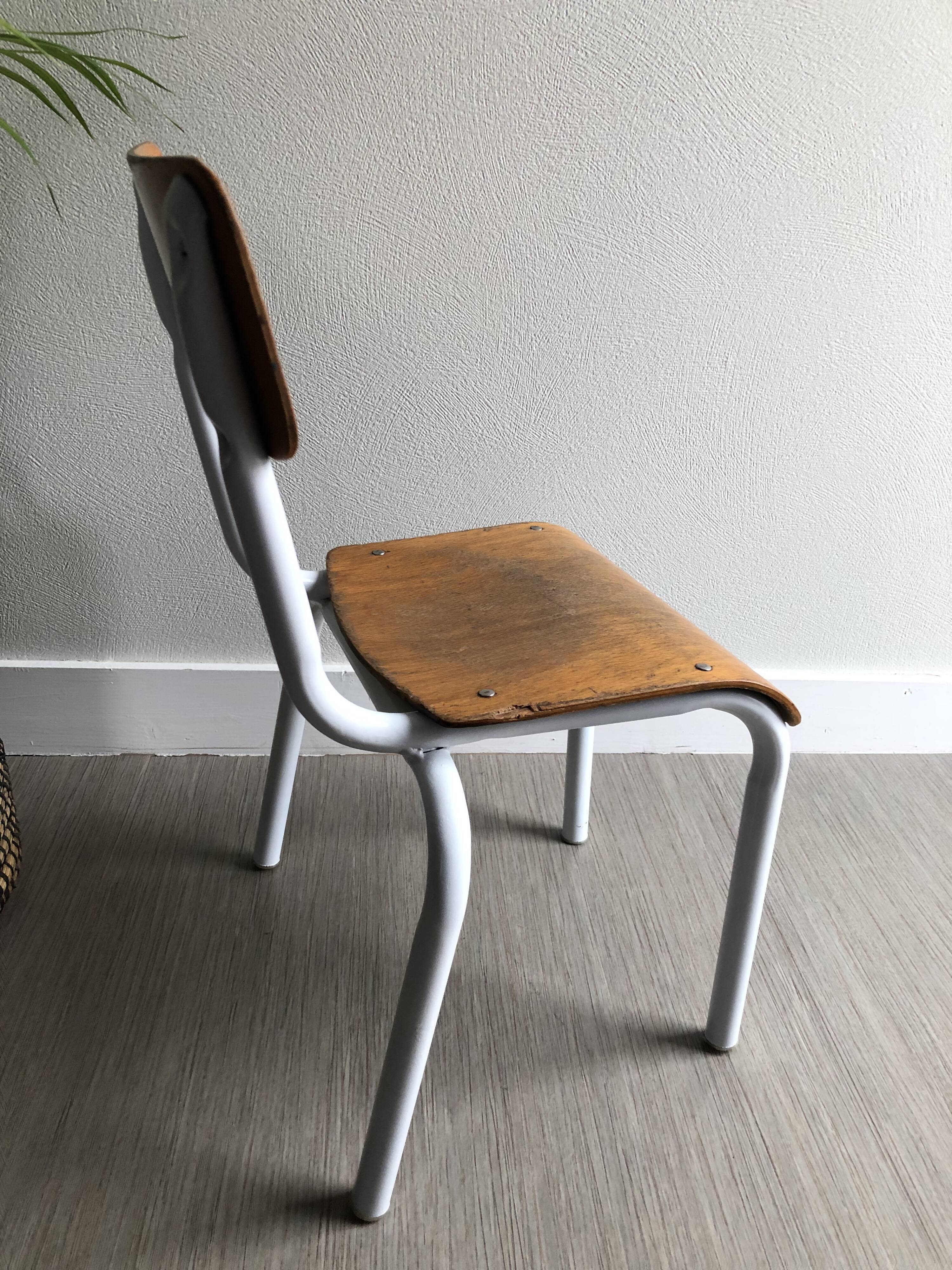 Vintage schoolboy chair