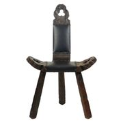 Chaise trépied brutaliste des années 50 en pin et simili cuir, Espagne