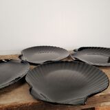Black glass plates - Scallop