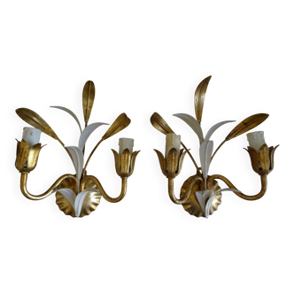 Pair of golden metal wall lights with vintage foliage flower decor