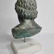 Buste d'Esculape en plâtre patiné sur socle en marbre, 21 cm