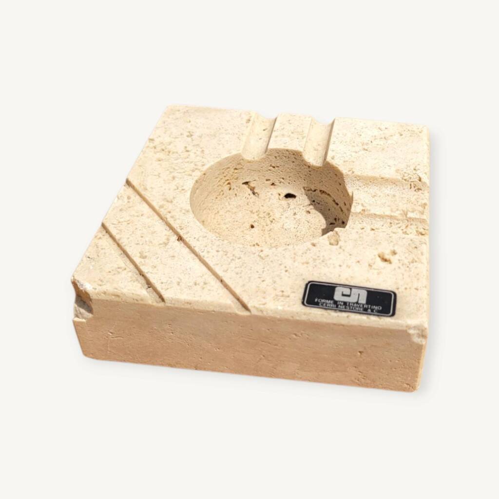 Cendrier en travertin par Cerri Nestore