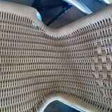 Scoubidou and aluminum chairs