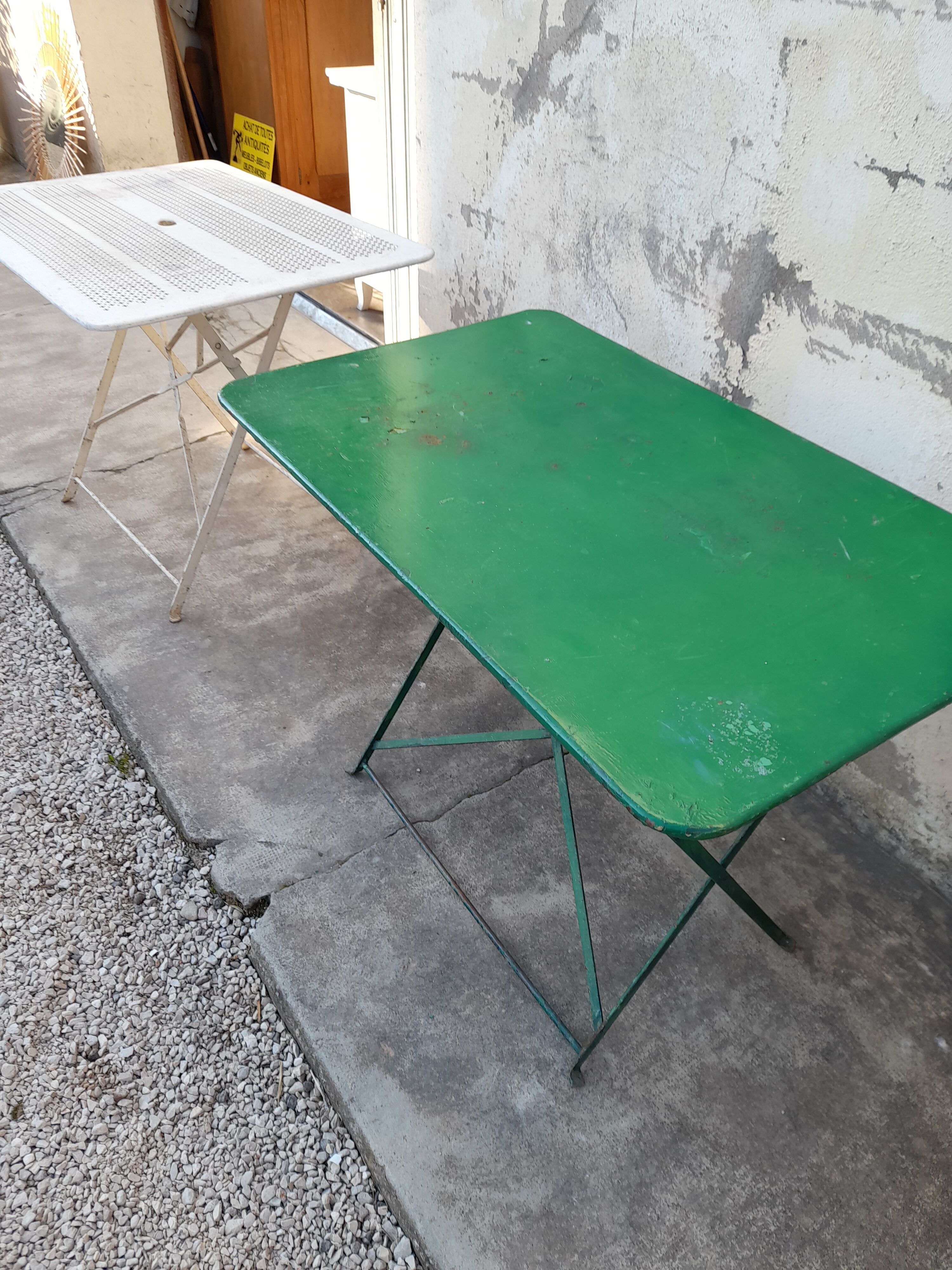 Iron folding garden table