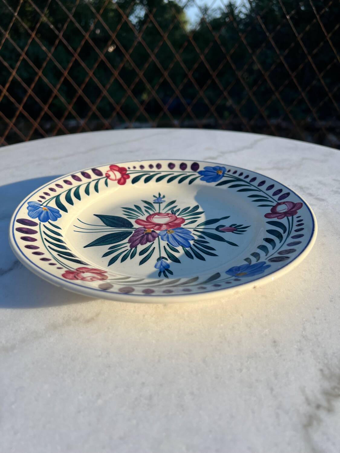 Vintage hand-painted flat plate, Sarreguemines Forêt Vosges