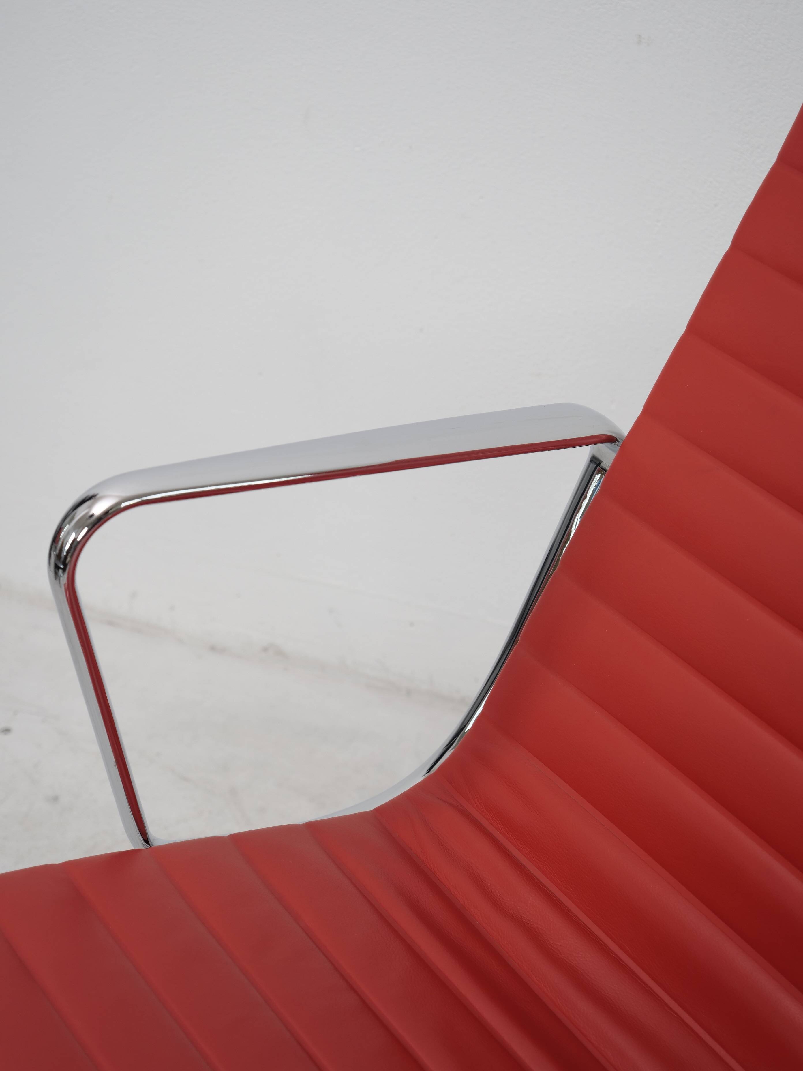 Eames Lounge chair EA116 red leather
