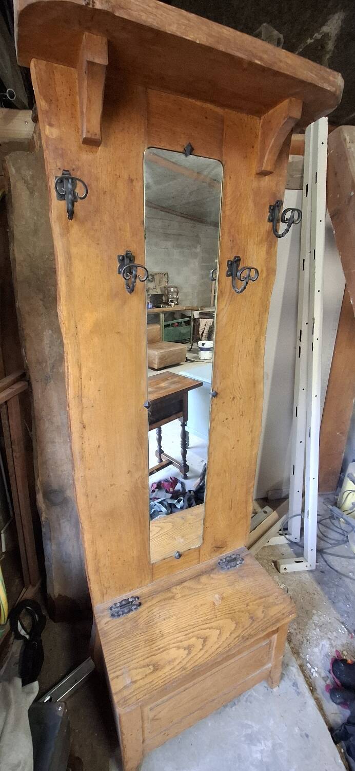 Meuble porte manteau