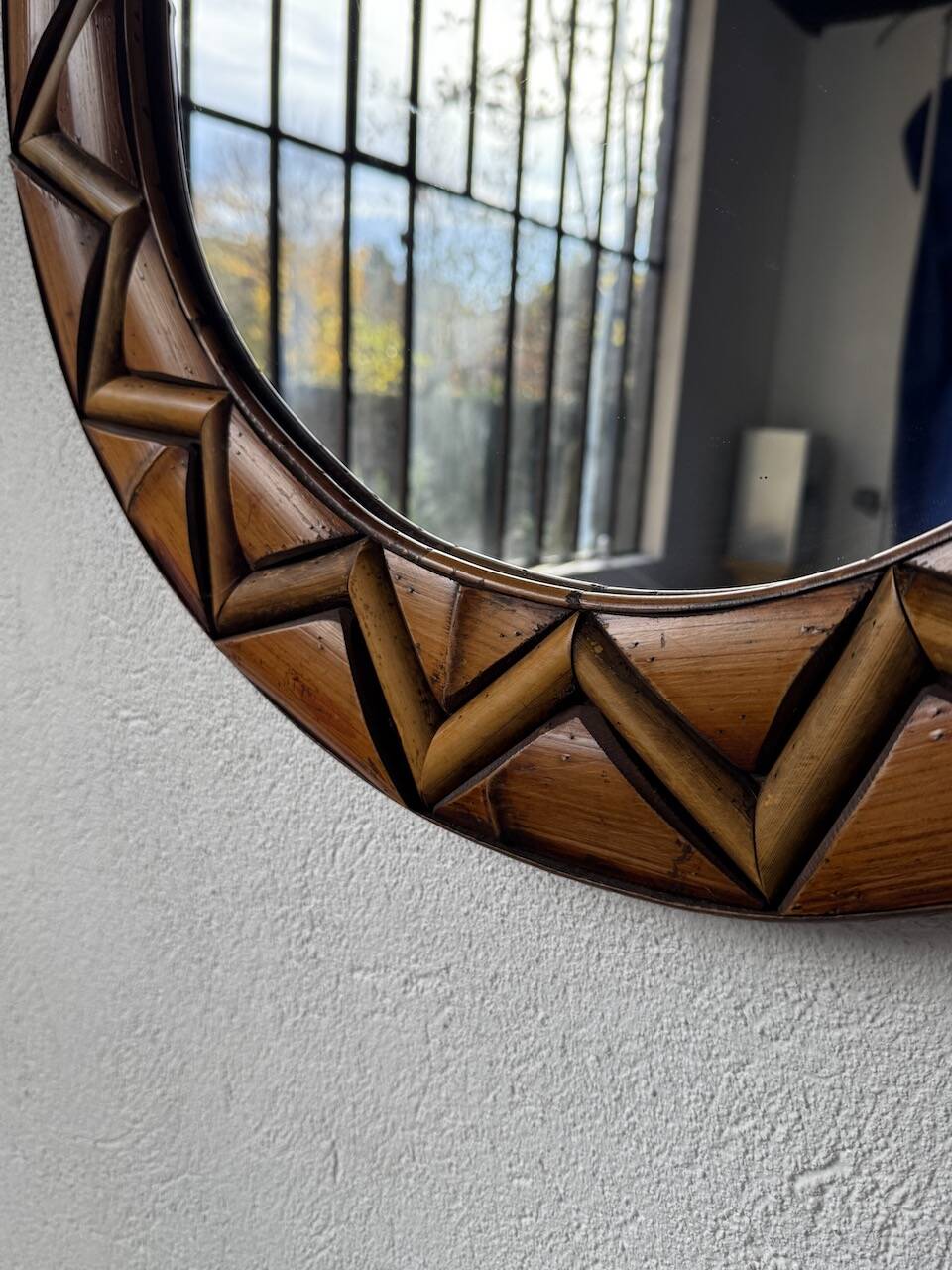 Round rattan mirror 1980