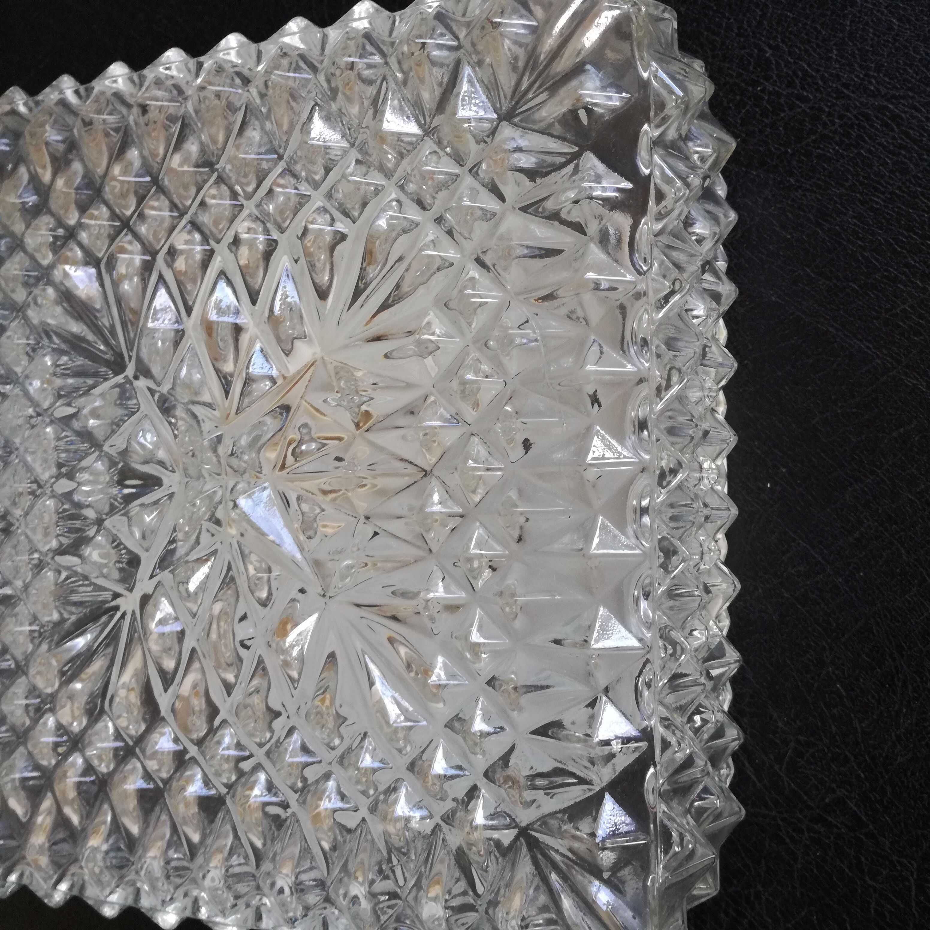 Cast glass square ceiling 21x21cm