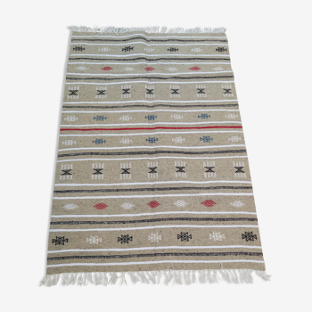 Tapis kilim traditionnel à motifs berbères 100x145cm