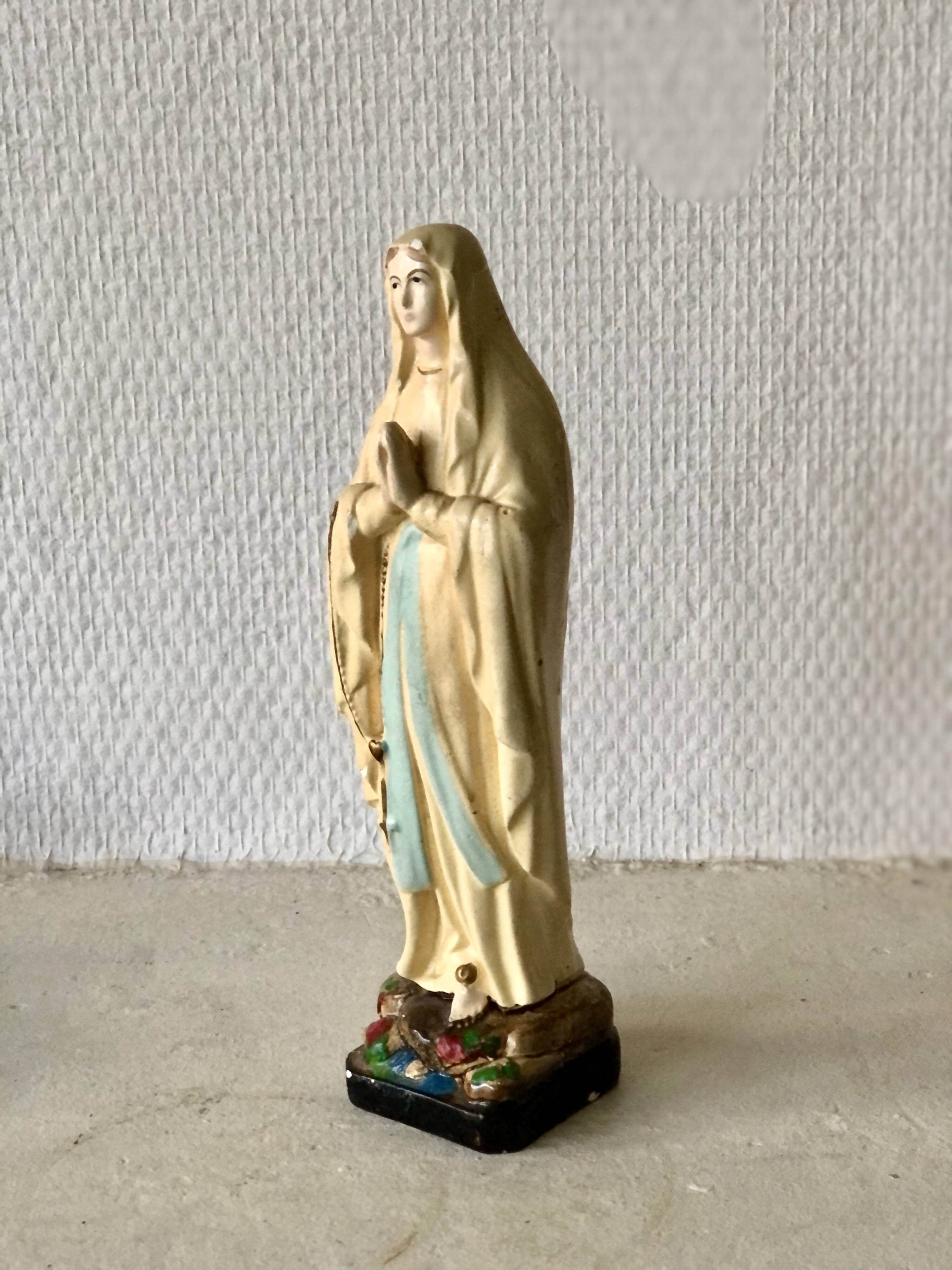 Statue of the Virgin Mary