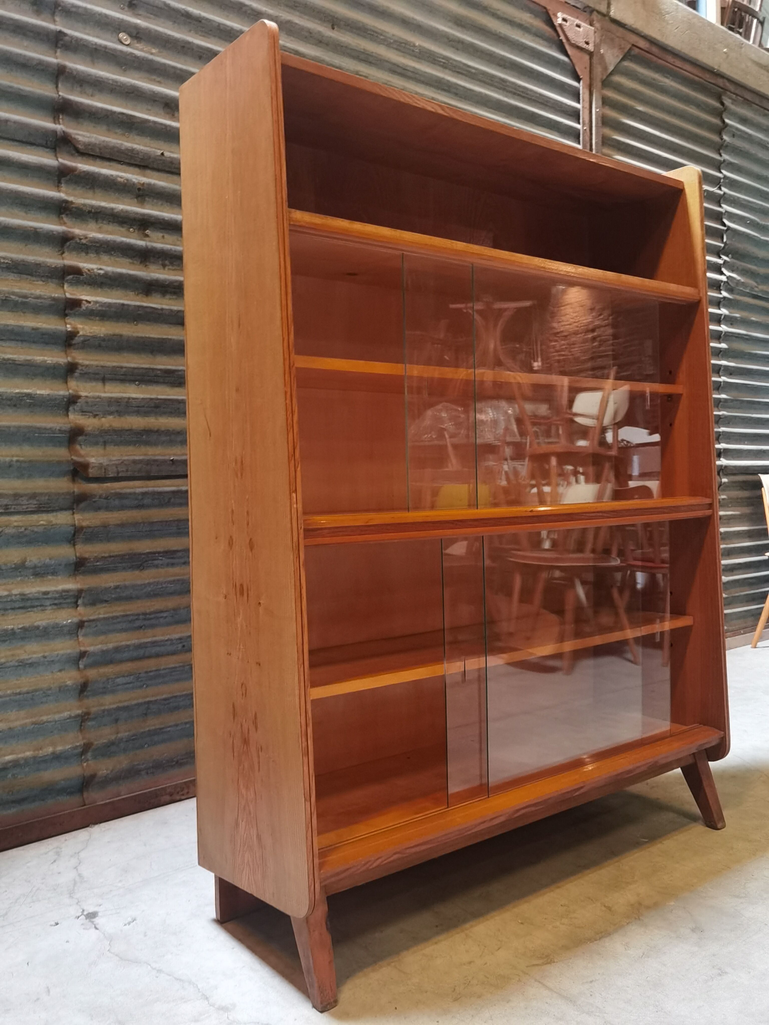 Glass library by František Jirák by Tatra 1960