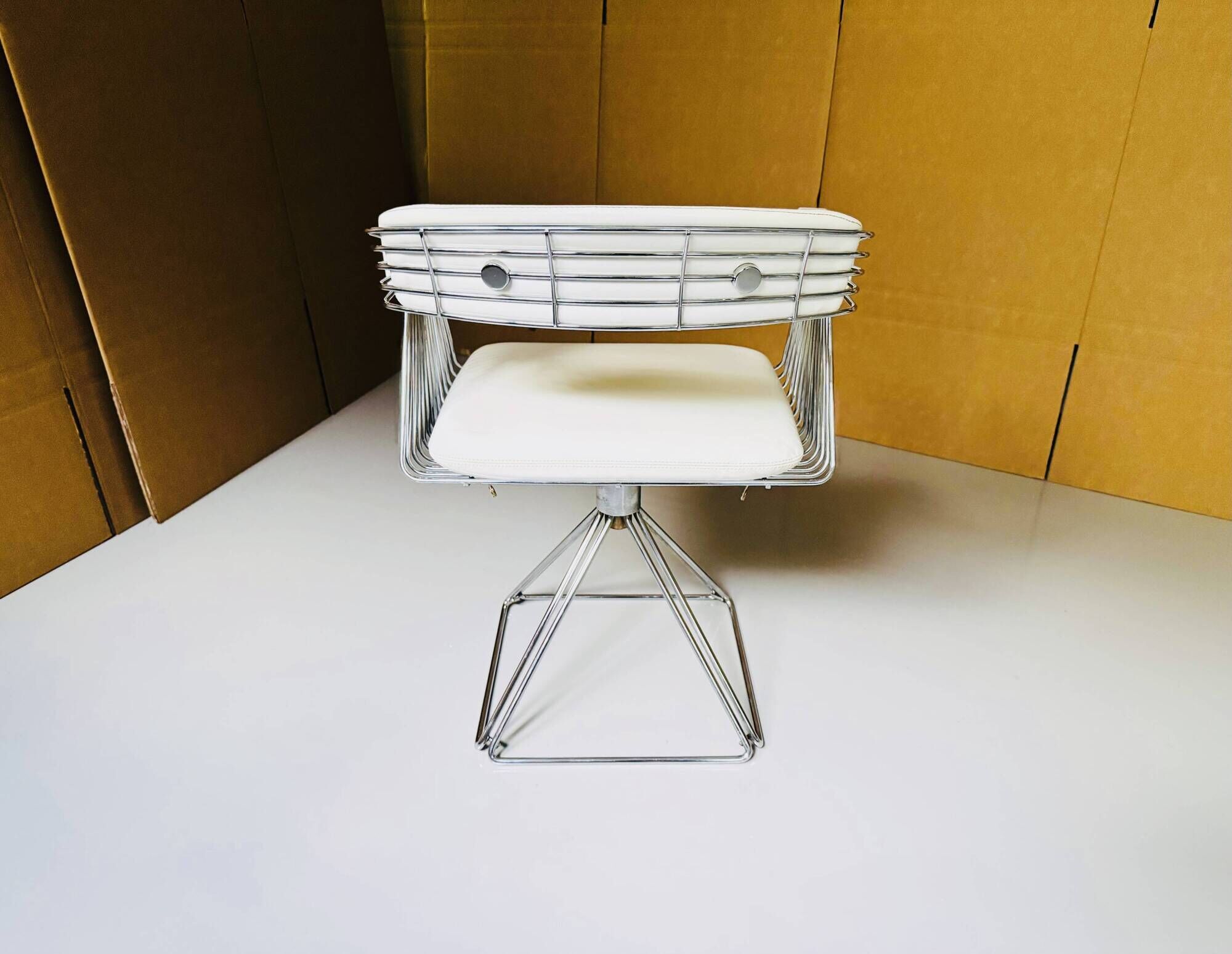 Set of Dining Table with 5 Swivel Wire Chairs by Rudi Verelst for Novalux