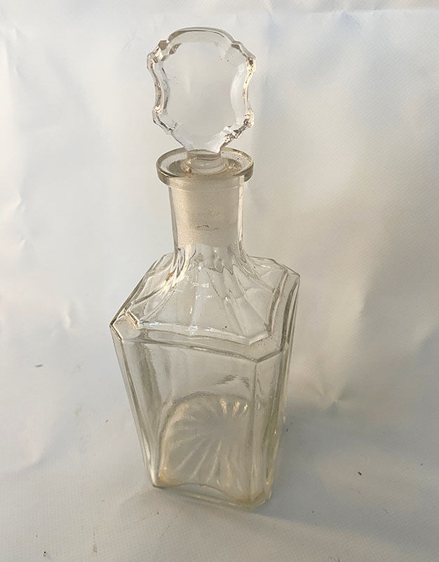 Carafe à liqueur