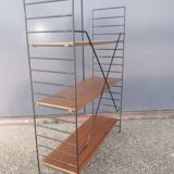 String shelf on feet