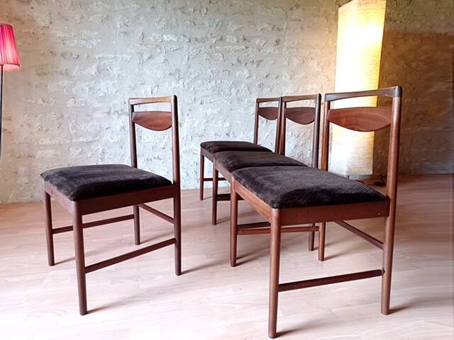 4 chaises Mcintosh teck et tissus velours vintage 1960