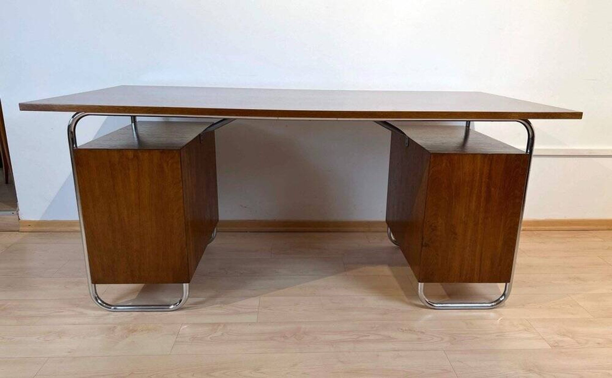 Vintage Bauhaus Oak Veneer Desk from Mücke & Melder, 1940s