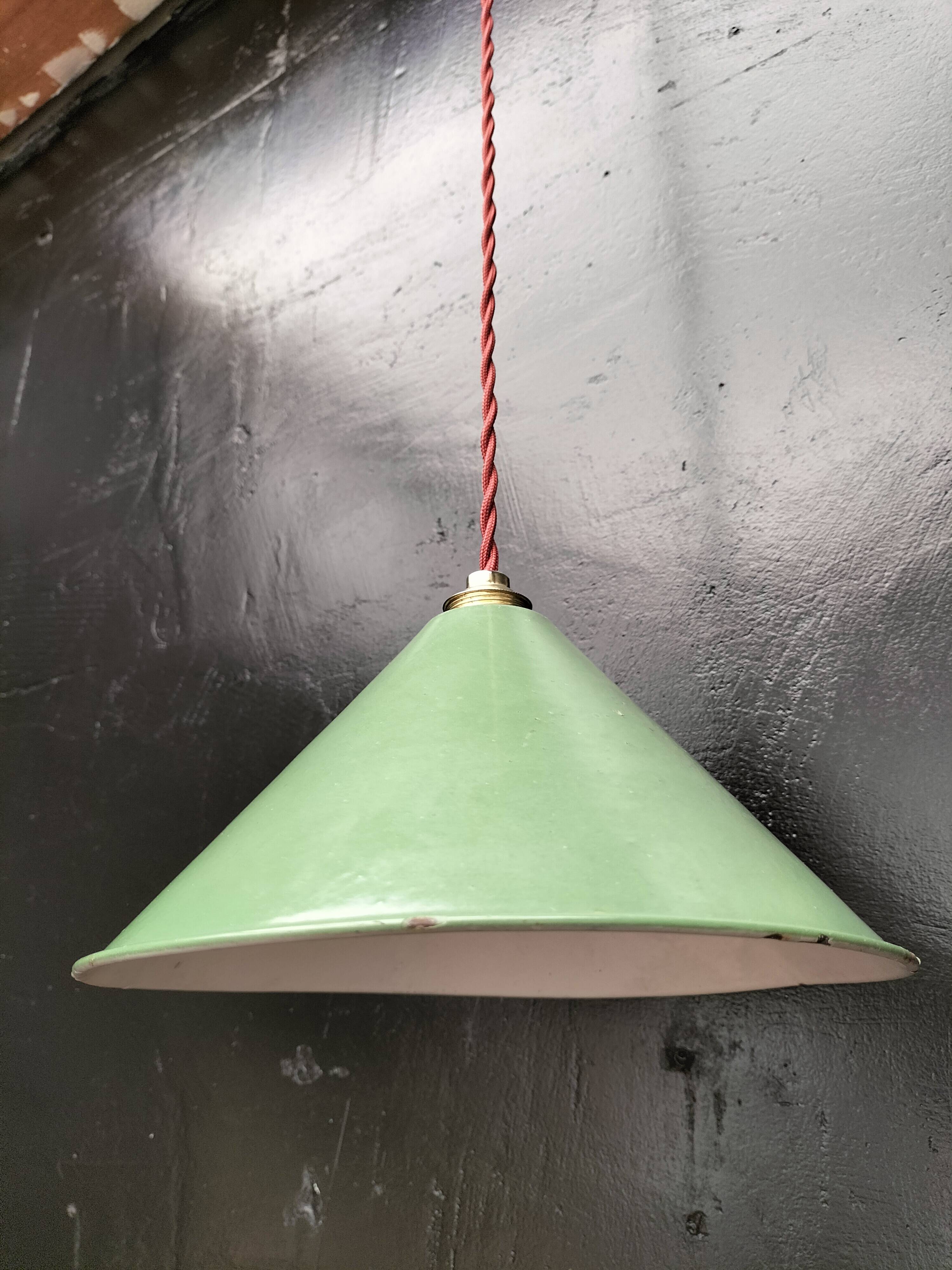 Enameled sheet metal cone pendant light