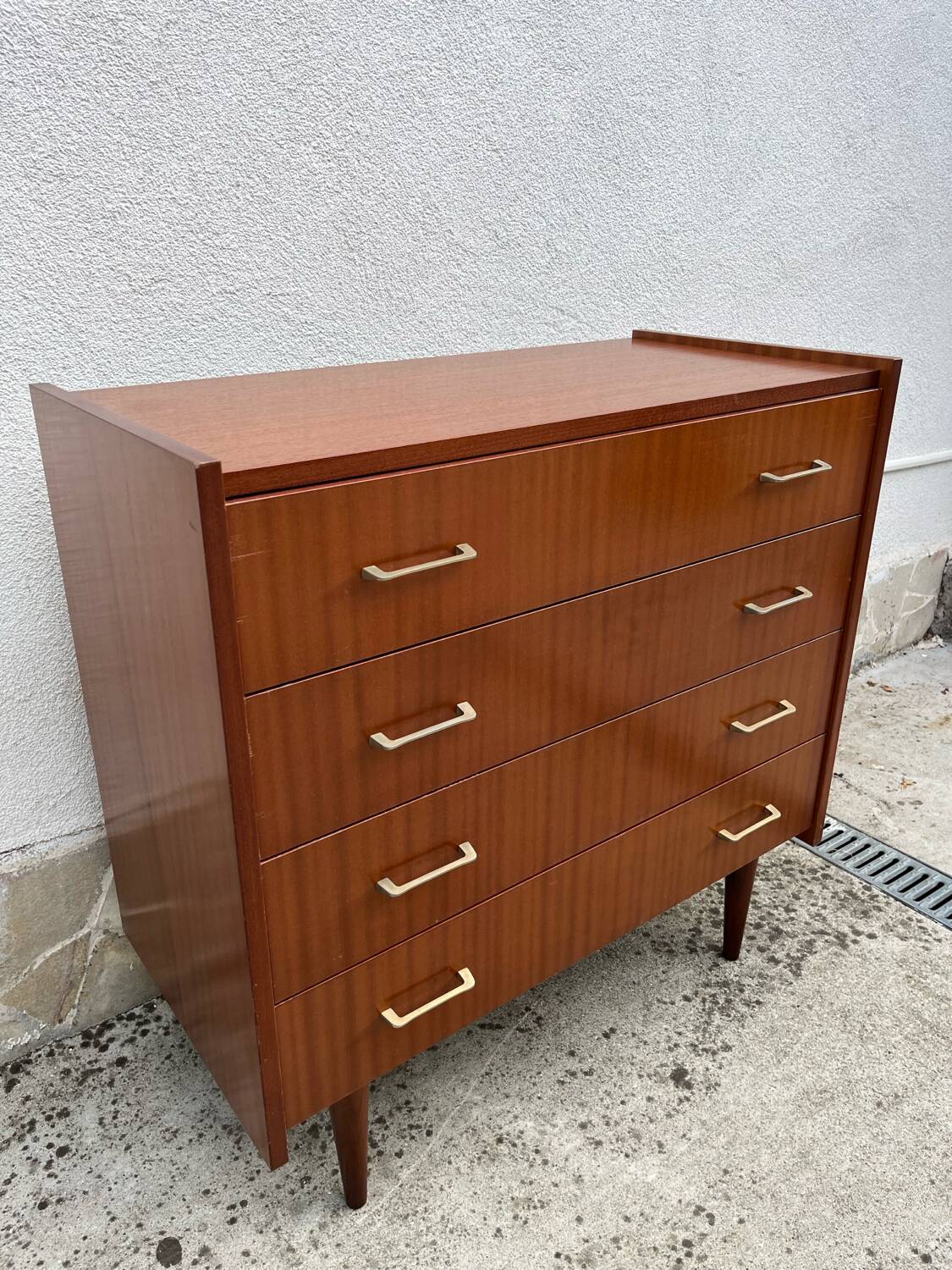 Commode vintage