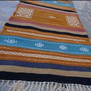 Tapis kilim orange bleu blanc fait à la main, 120x65cm