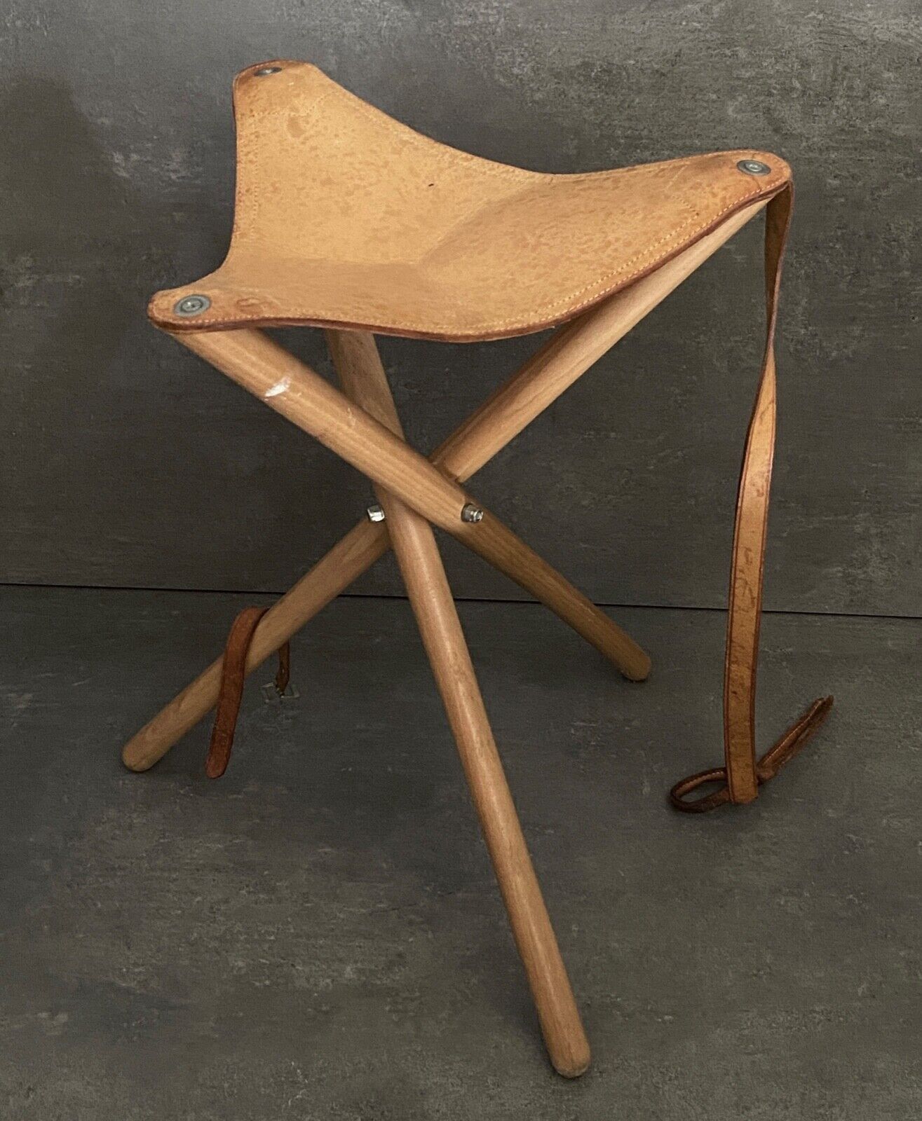 Folding stool leather and bamboo 1970