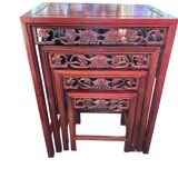 Nesting table Red wood