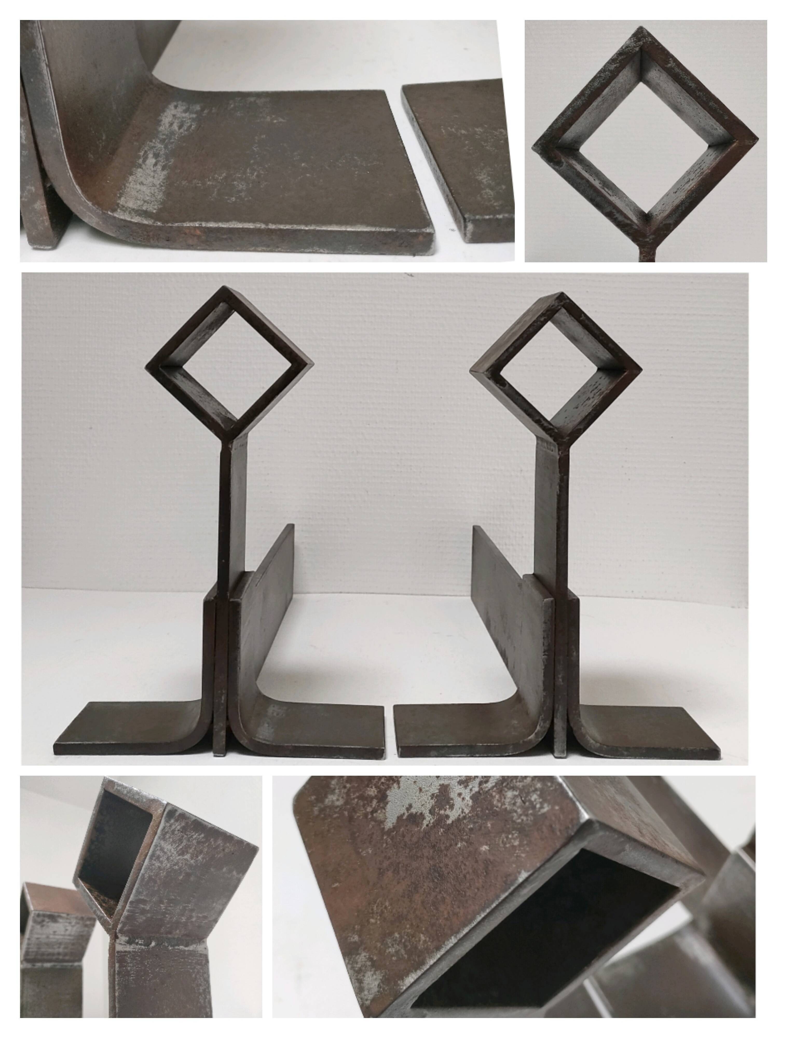 Paire de chenets modernistes acier design années 70/80