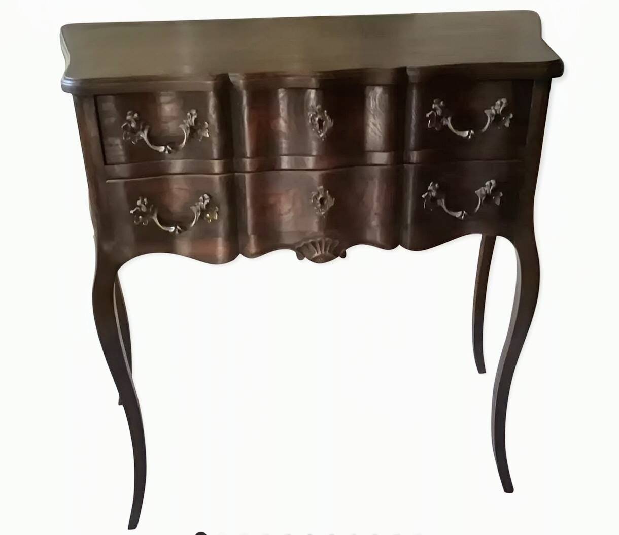 Louis XV commode style
