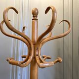 Parrot coat rack