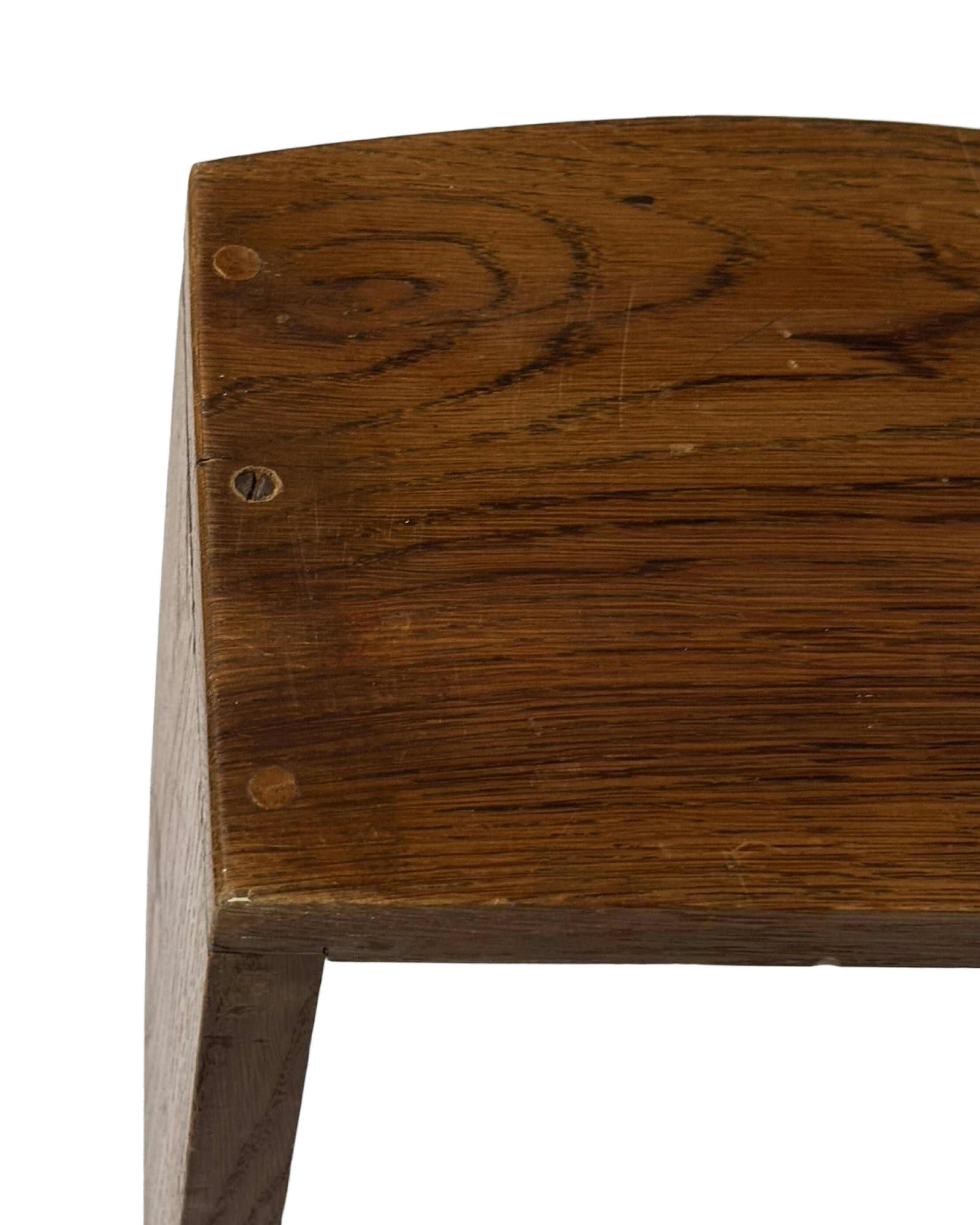 Vintage wooden wall shelve rack bookshelf in oak wood minimalist