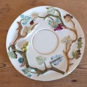 Cup n°1 CAP porcelanas Portugal insects and fruits in relief