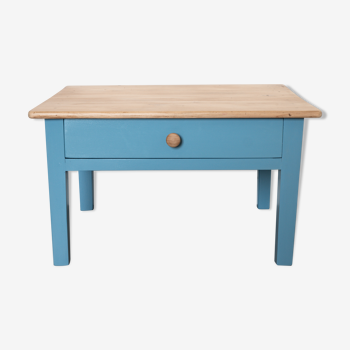 Table basse en bois et pieds bleu