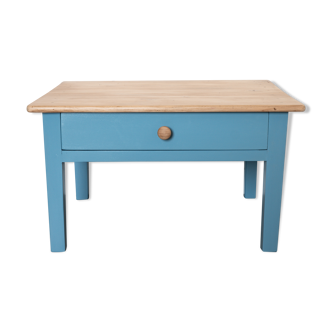 Table basse en bois et pieds bleu