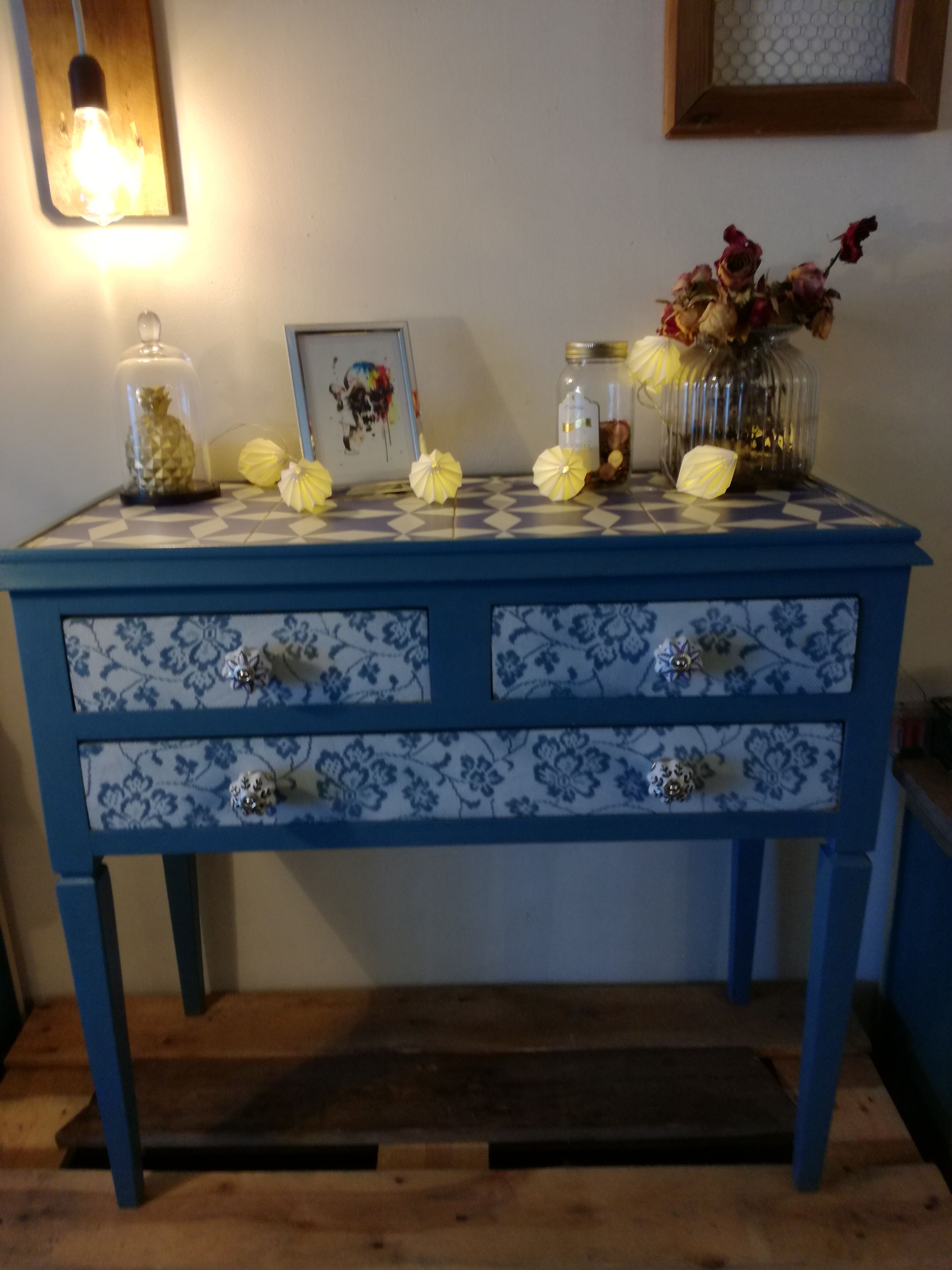 Restored vintage console