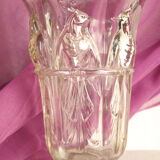 Vase with parakeets in art deco glass
