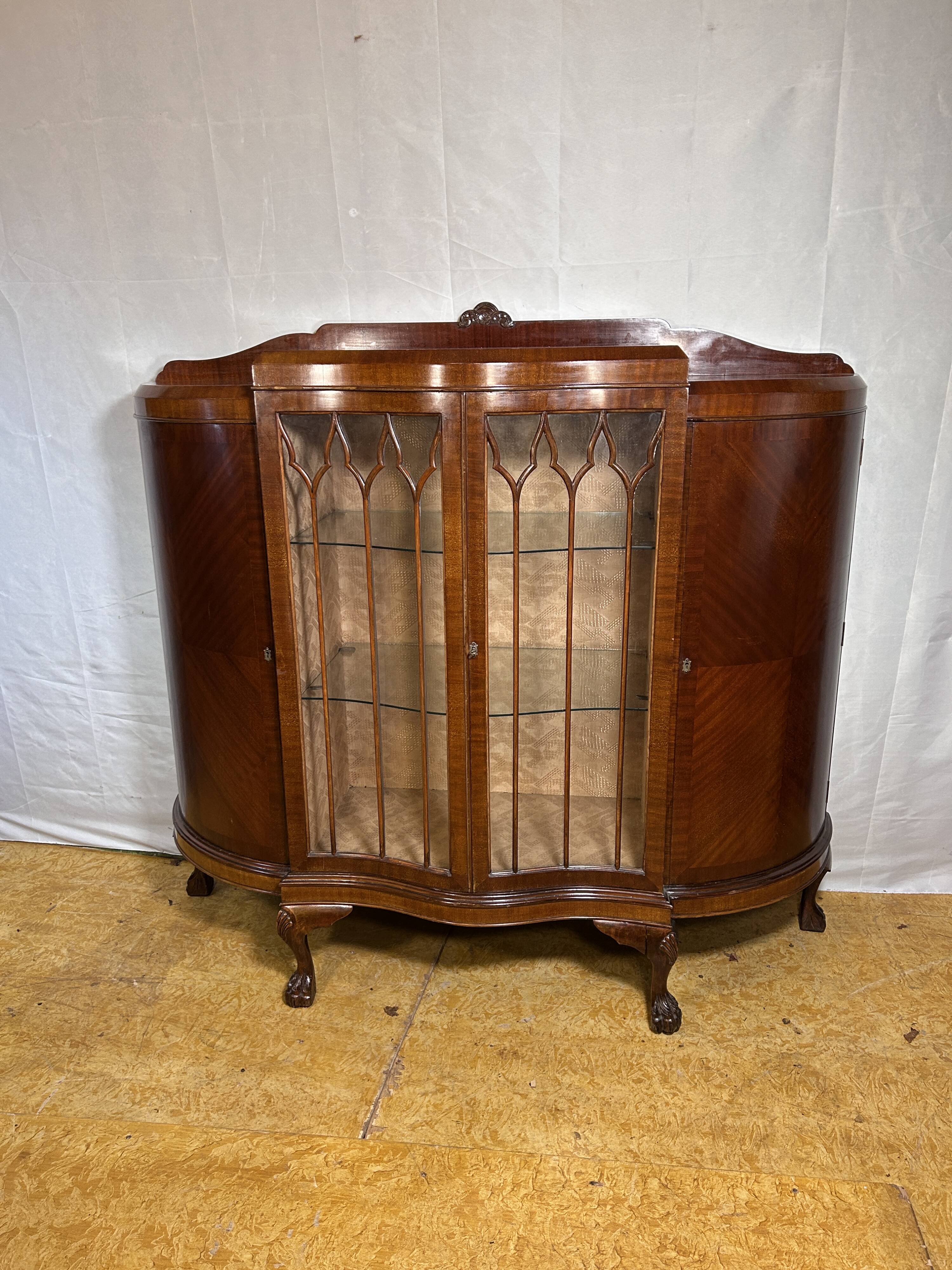Late Victorian / Early Edwardian Display Cabinet (1880–1900)  A truly charm