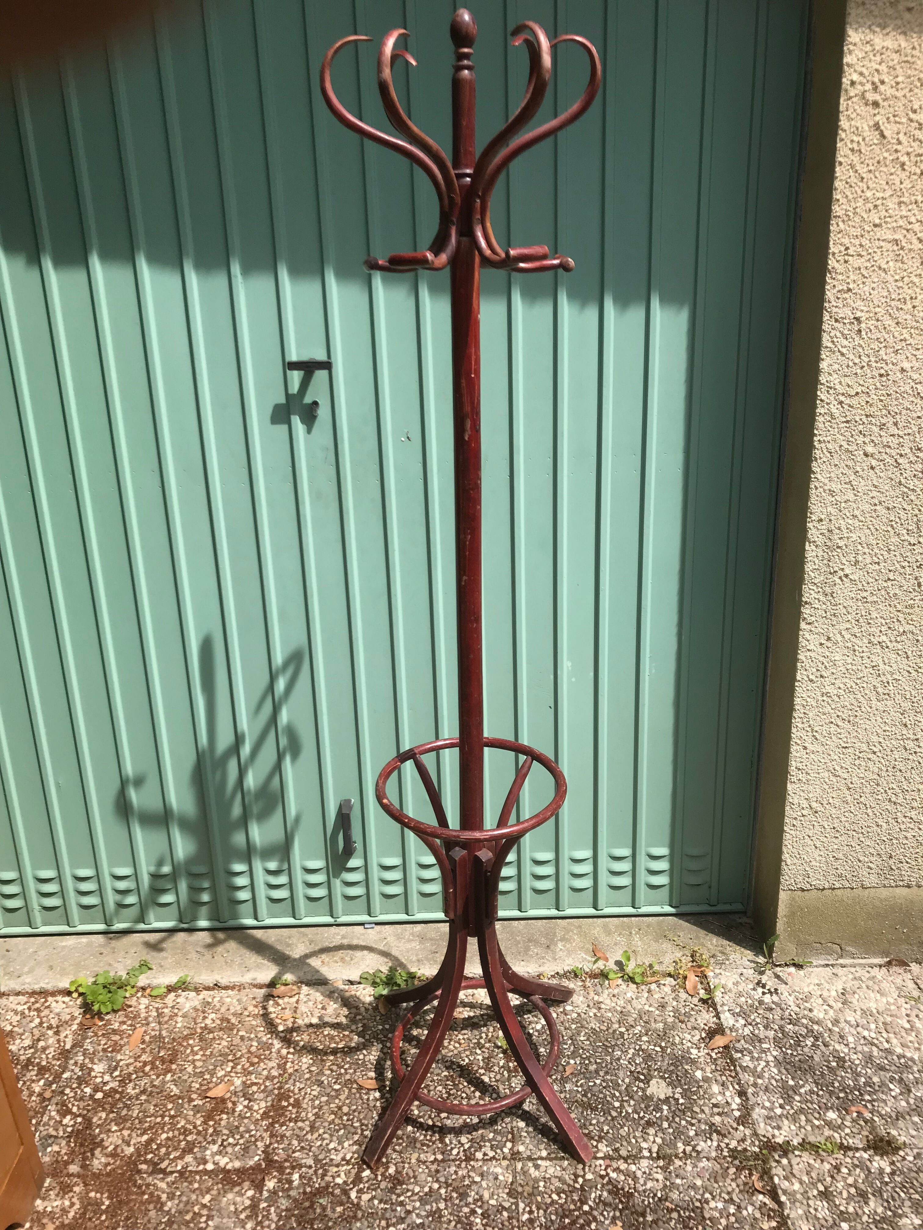 Coat holder