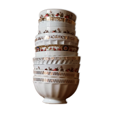 Set de 12 bols dépareillés en porcelaine