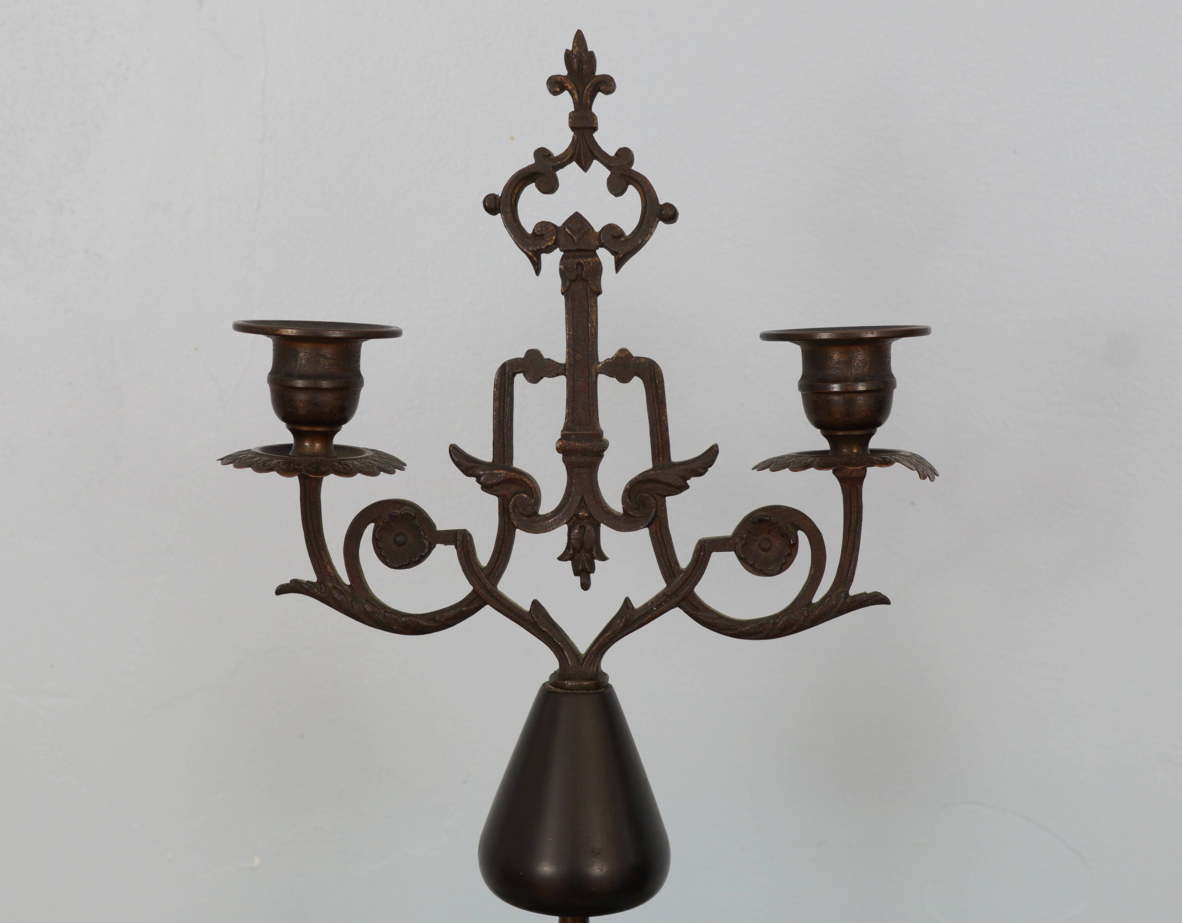 Old chandelier in bronze and marble, early 20th century
