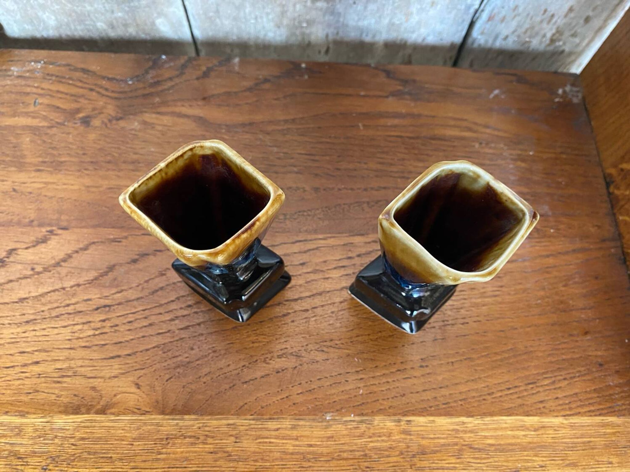 Pair of art deco flamed ceramic vases in black & beige vintage