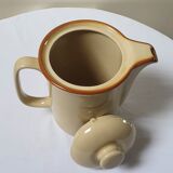 Coffee pot