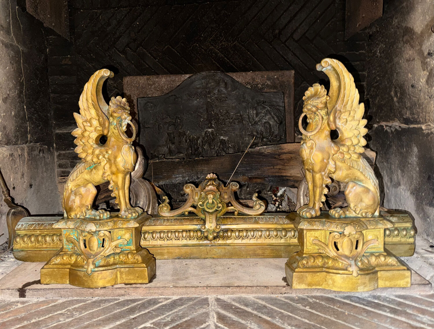 Chenets bronze griffins
