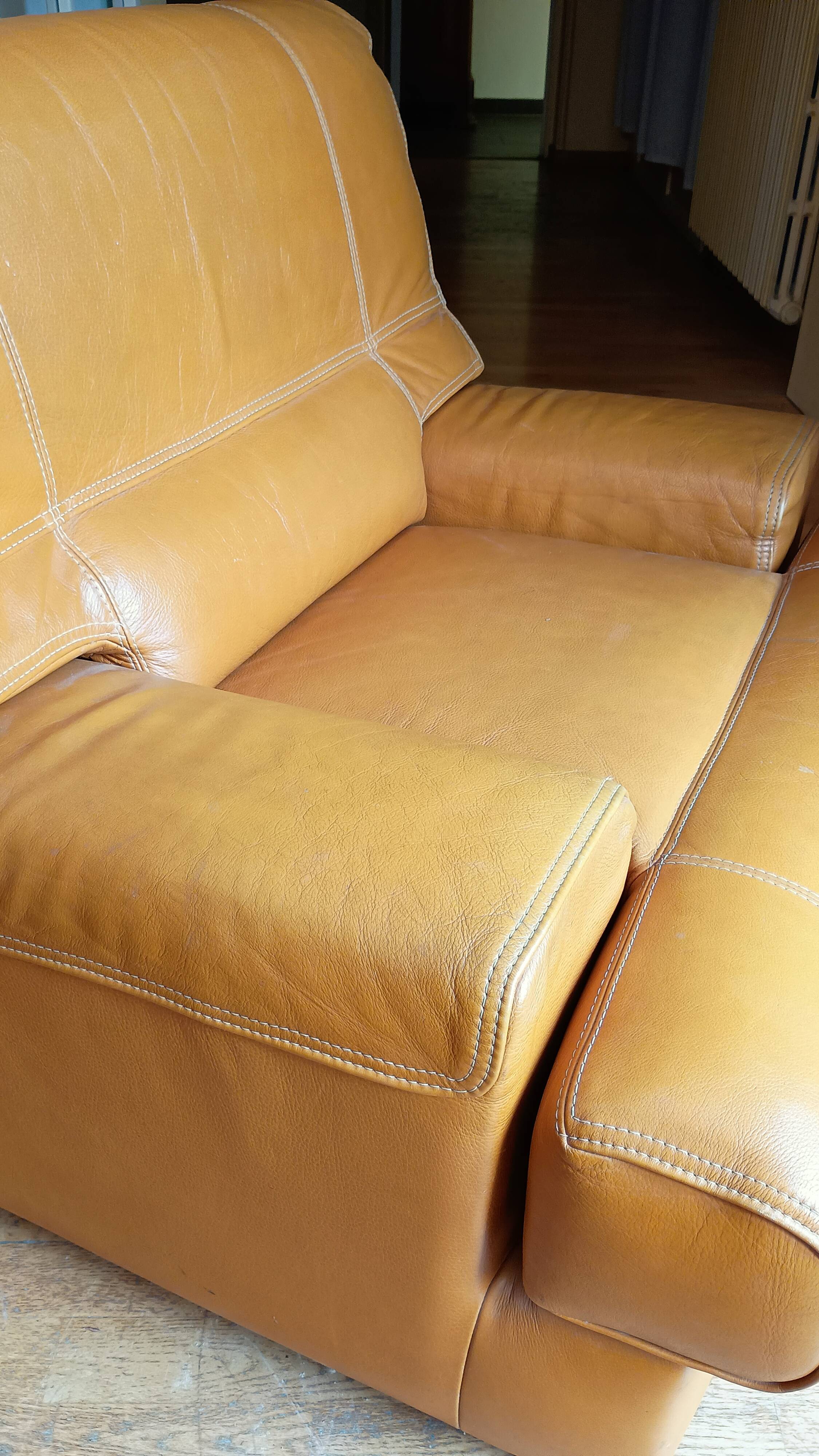 Camel leather armchair MARWAY