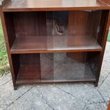 Lot of vintage display cases