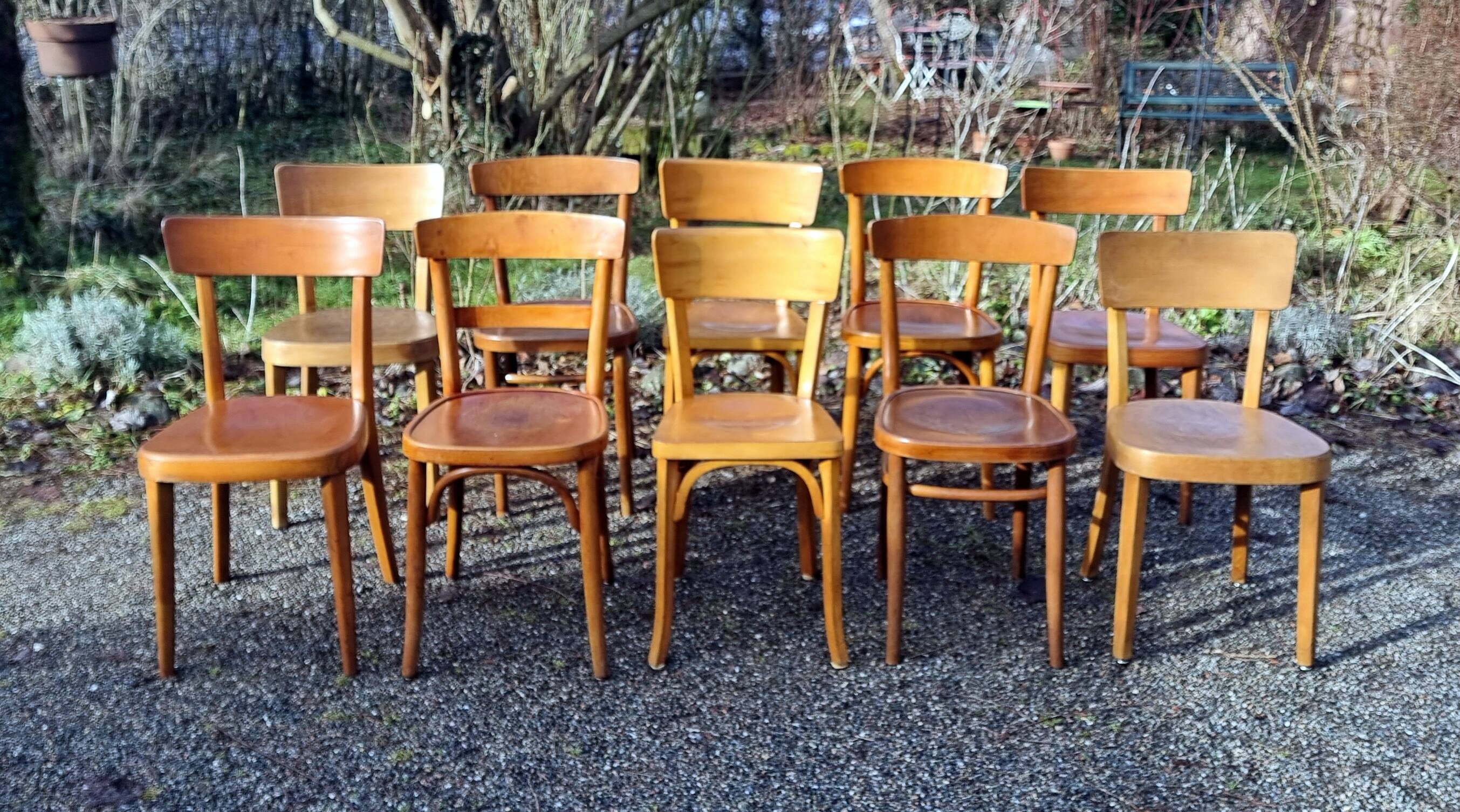 10 chaises bistrot, années 50-60