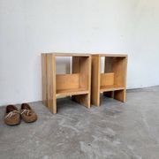 Paire tabourets ou chevets pin mobilier montagne 1950