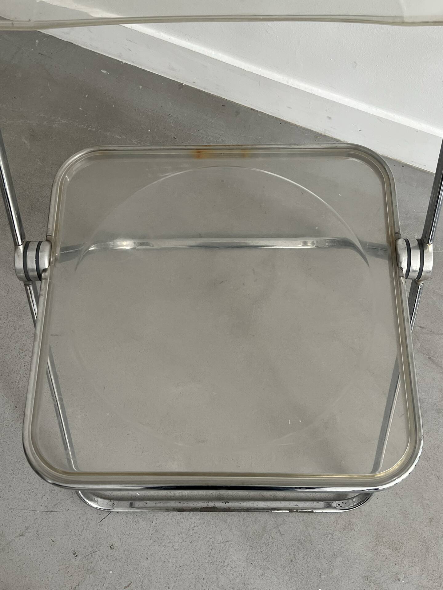 Chaises  «  Plia » par Giancarlo Piretti pour Castelli