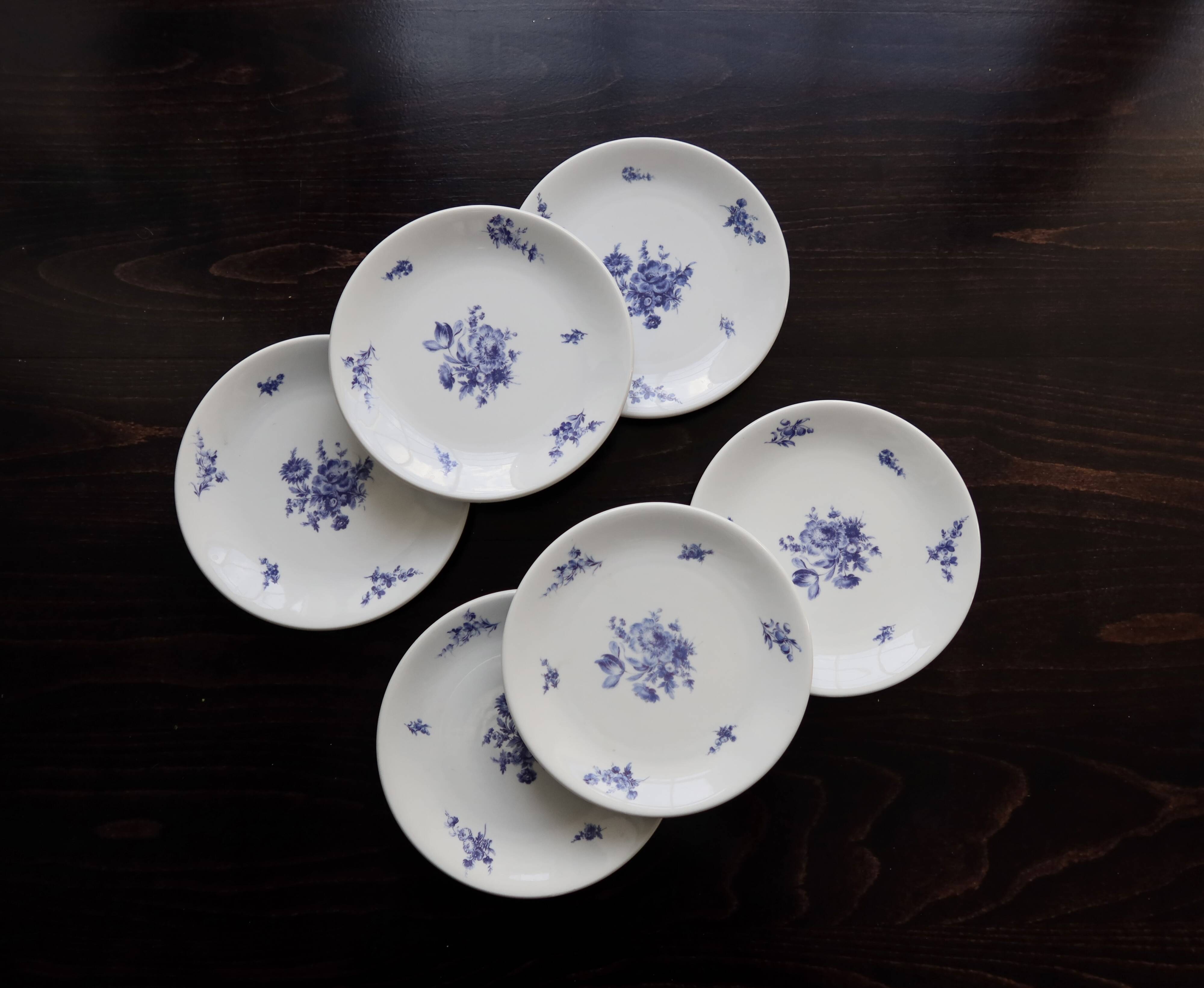 6 vintage dessert plates – Baudour porcelain
